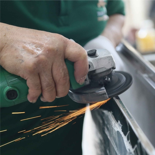 Uncover the Secrets of BUOYANT's Production Workshops: Crafting Signage Masterpieces with Full 